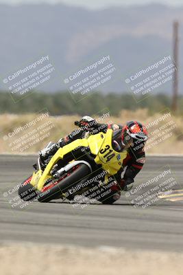 media/Apr-18-2025-CVMA Friday Practice (Fri) [[88baa45499]]/Racer 3/Session 5 (Turn 16)/